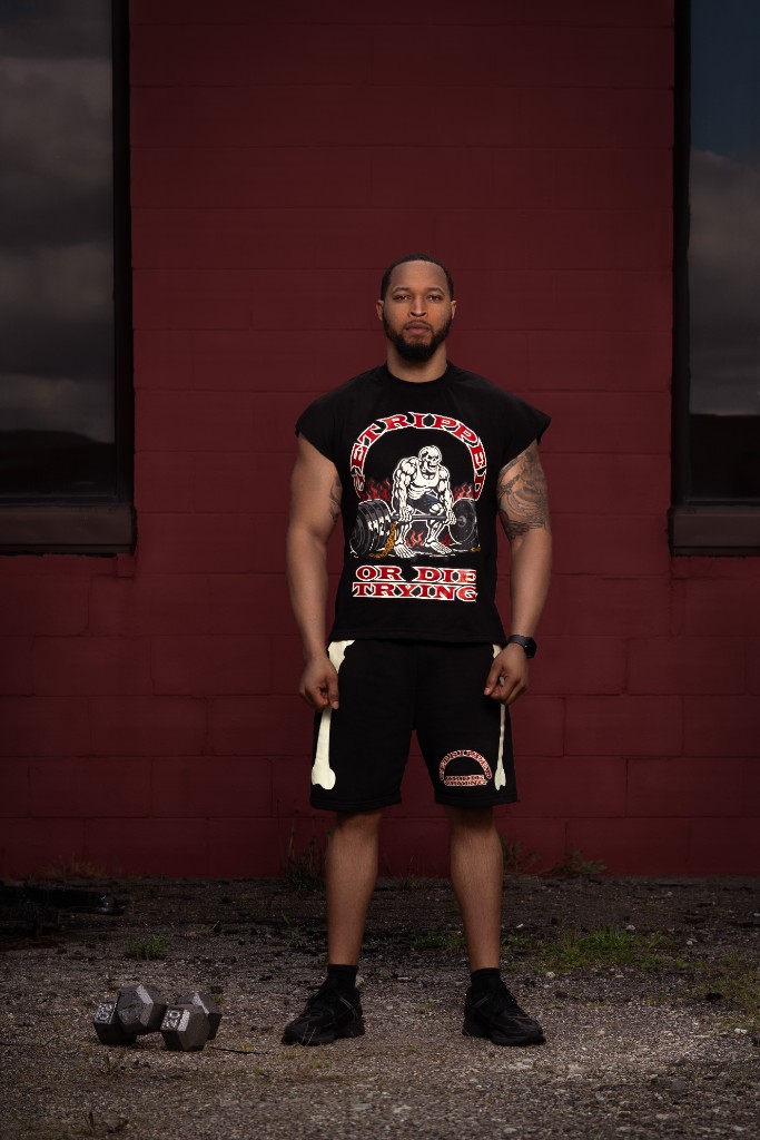 Bone print training shorts and tee fit